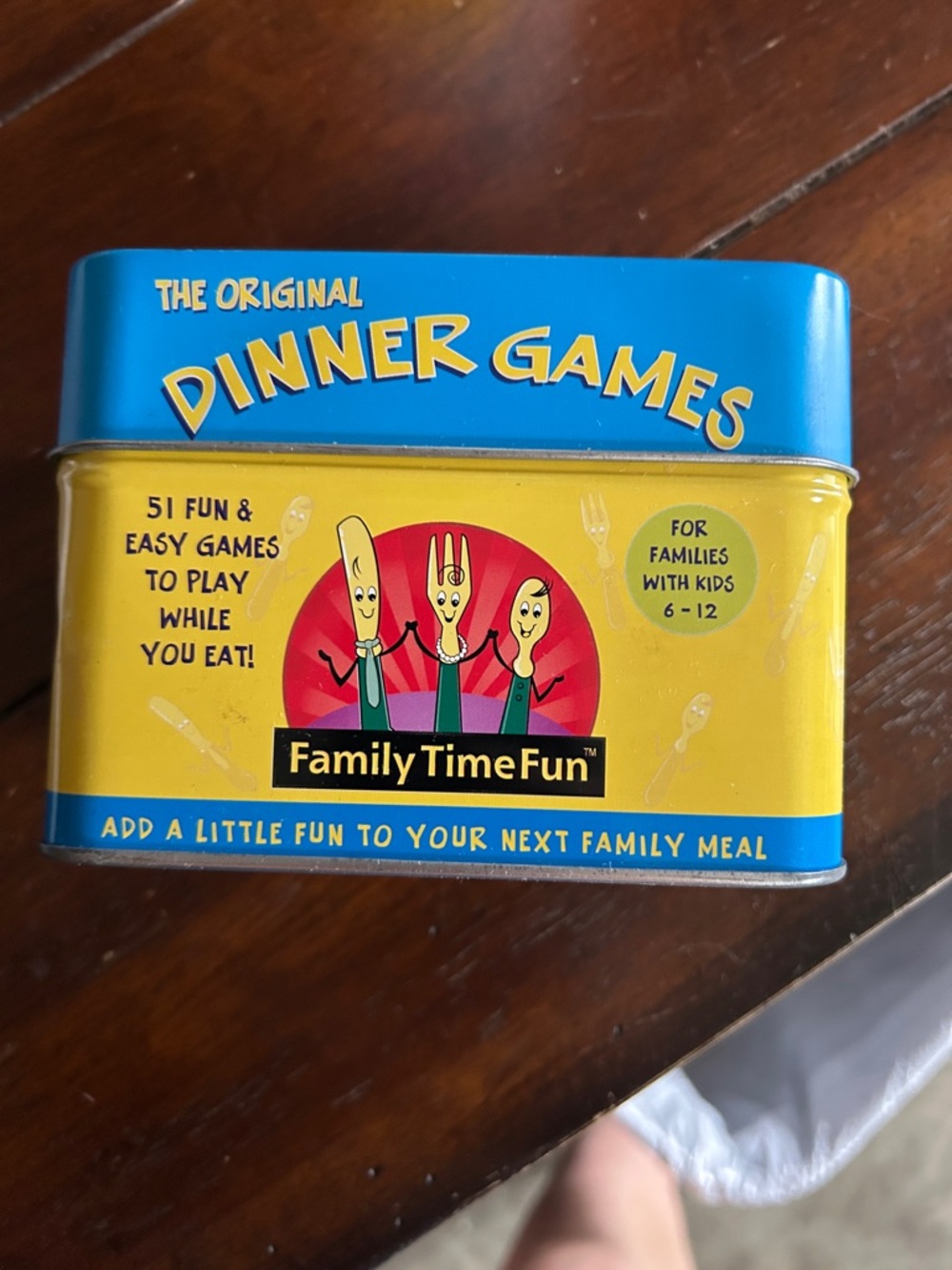 Dinner Games Tin - Blue & Yellow
